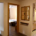 Haus Les Melezes C Apartman