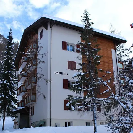 Апартаменти Haus Les Melezes C *